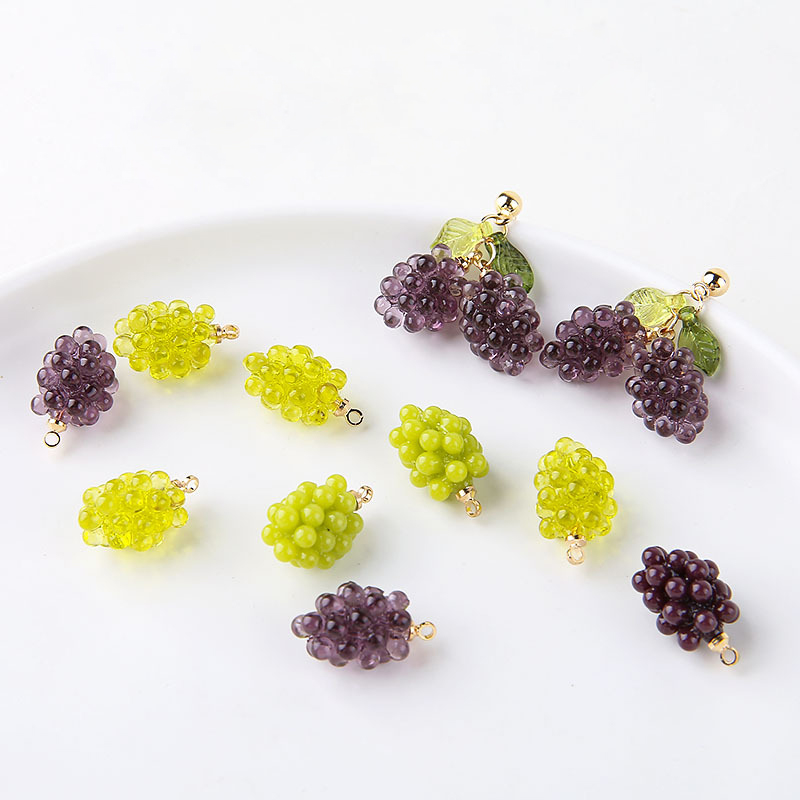 Resin Art Handmade - ชาร์มเรซิ่นรูปองุ่นน่ารัก 6 ชิ้น จี้ผลไม้แบบมีมิติ สำหรับทำต่างหู สร้อยคอ