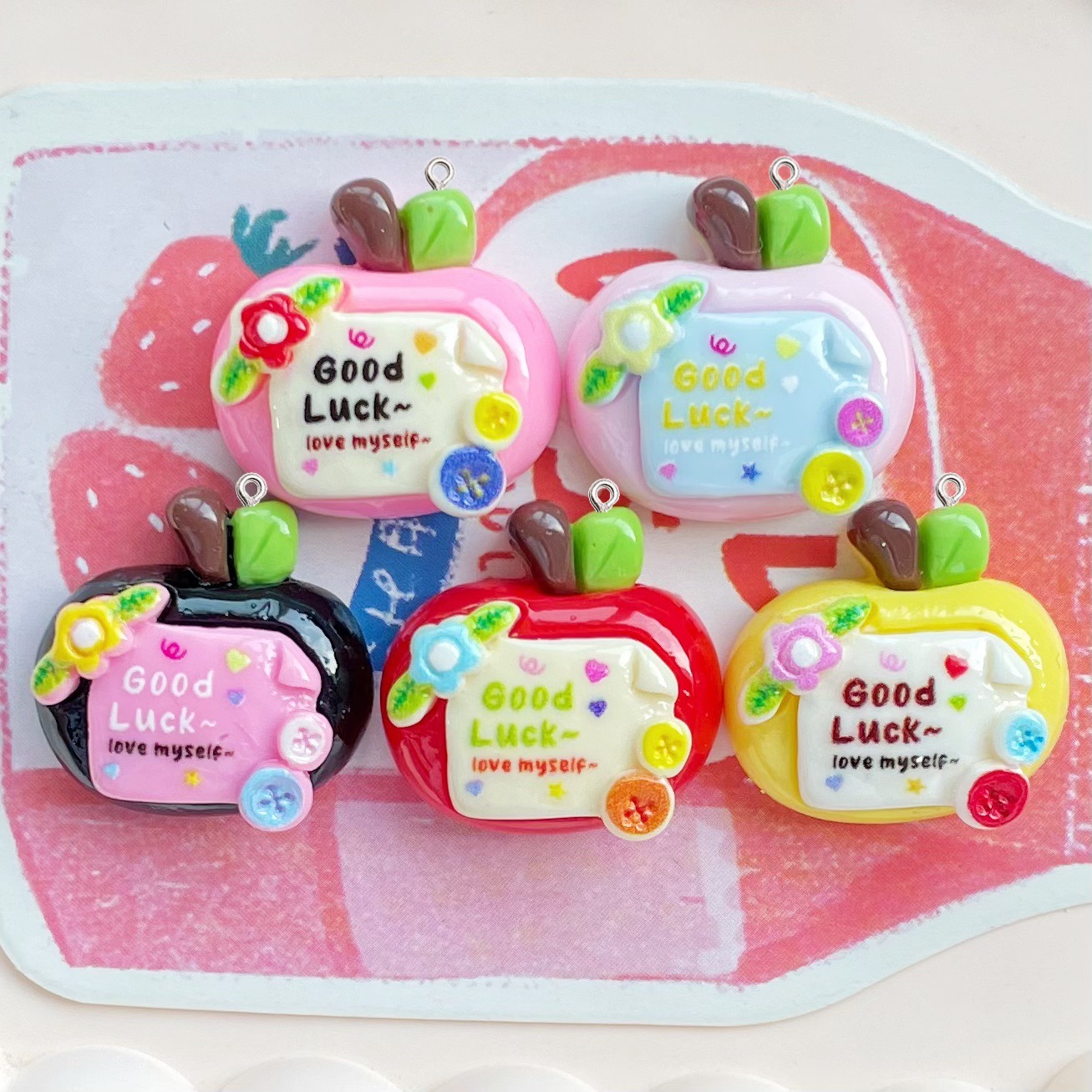 Resin Art Earrings Material - จี้เรซิ่นรูปแอปเปิ้ลสีแดงนำโชค น่ารัก 10 ชิ้น สำหรับตกแต่งโทรศัพท์ เครื่องประดับ