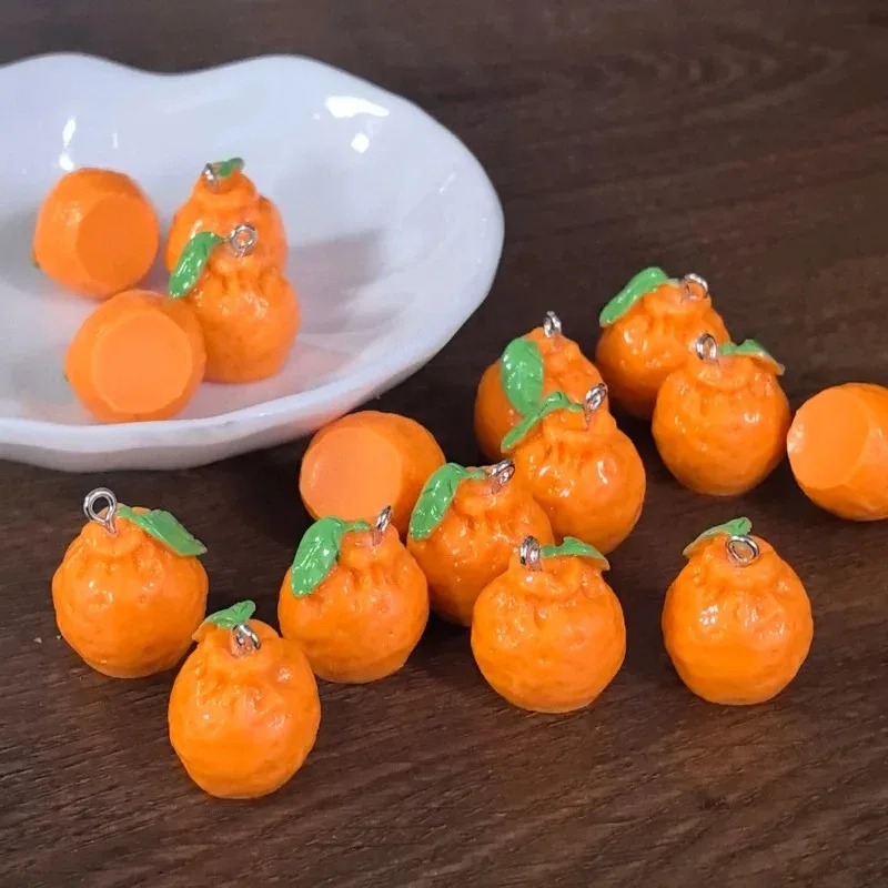 Resin Art Handmade - ชาร์มเรซิ่นรูปส้มแมนดาริน 3 มิติ จำนวน 10 ชิ้น